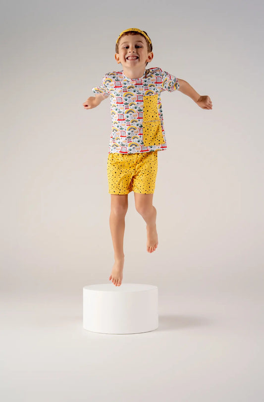 Conjunto Infantil Camiseta Manga Curta e Bermuda Passeio no Deserto Voilá | Feitas para dormir, perfeitas para brincar