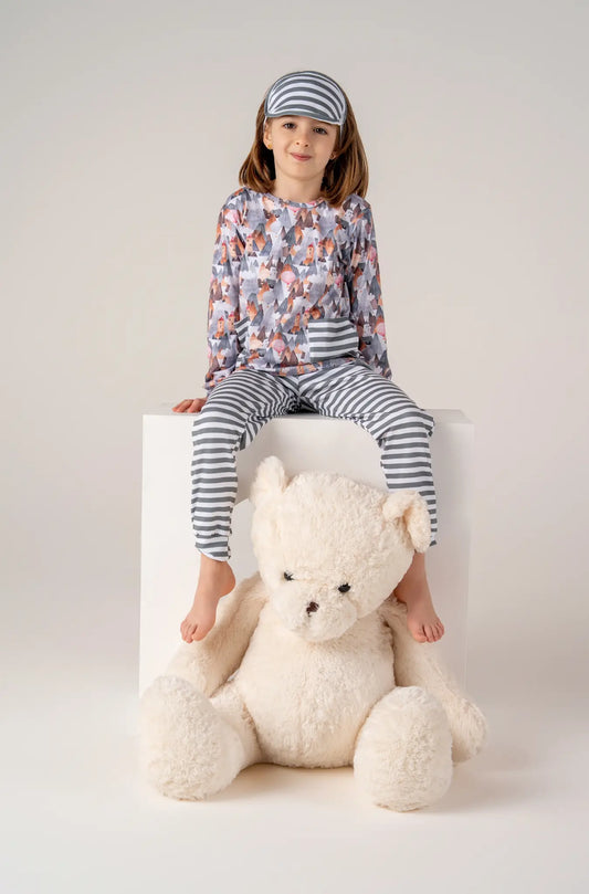 Conjunto Infantil Manga Longa e Calça Balões Sobre o Vale Voilá | Feitas para dormir, perfeitas para brincar