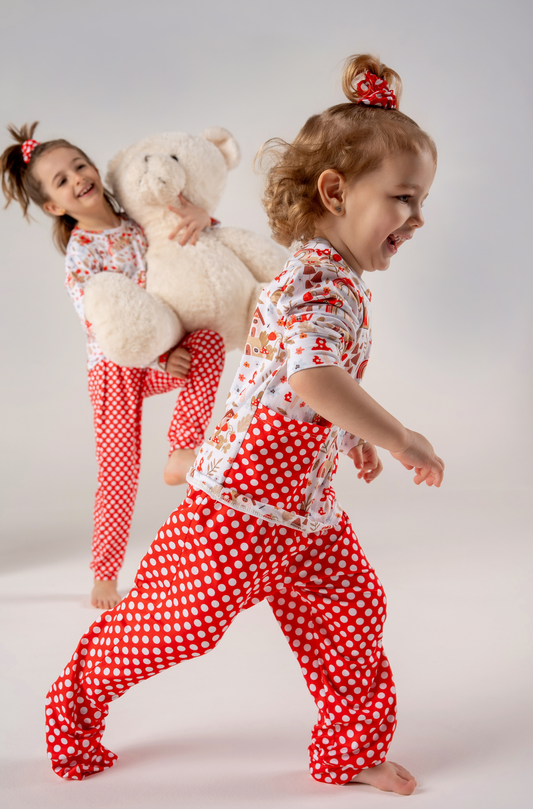 Conjunto Infantil Manga Longa e Calça Vila Cogumelo Voilá | Feitas para dormir, perfeitas para brincar