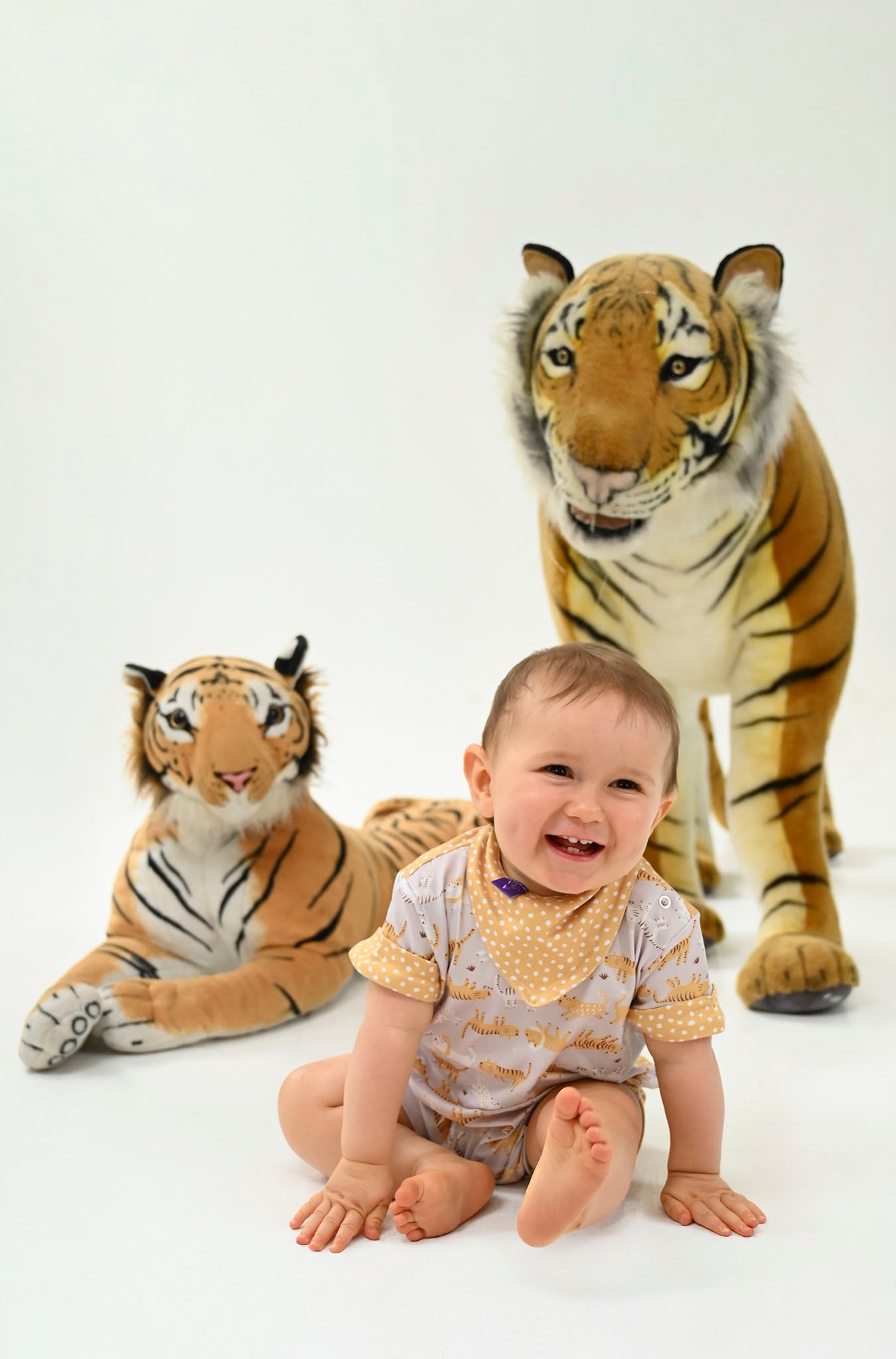 Tip Top Bebê Manga Curta Pequena Fera