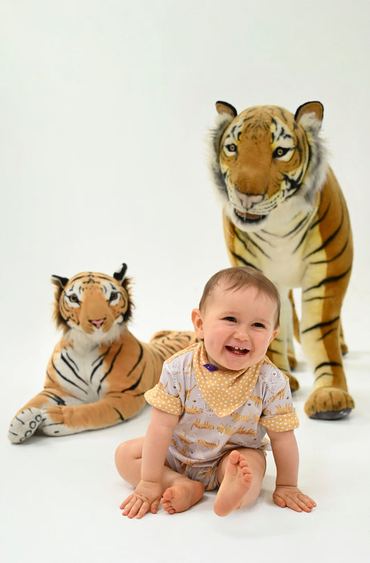 Tip Top Bebê Manga Curta Pequena Fera