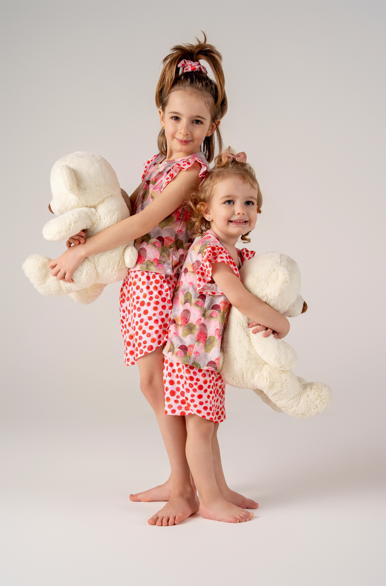 Conjunto Infantil Blusinha com Babado e Short Aquarela de Verão