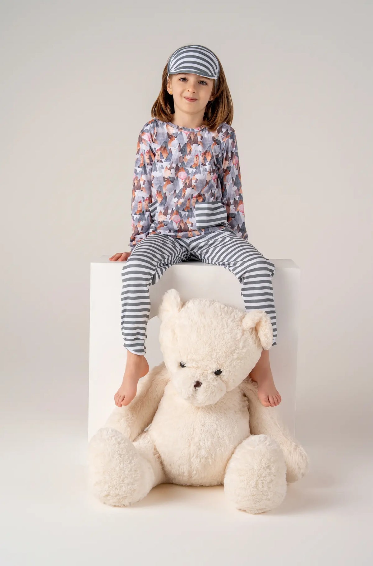 Conjunto Infantil Manga Longa e Calça Balões Sobre o Vale Voilá | Feitas para dormir, perfeitas para brincar