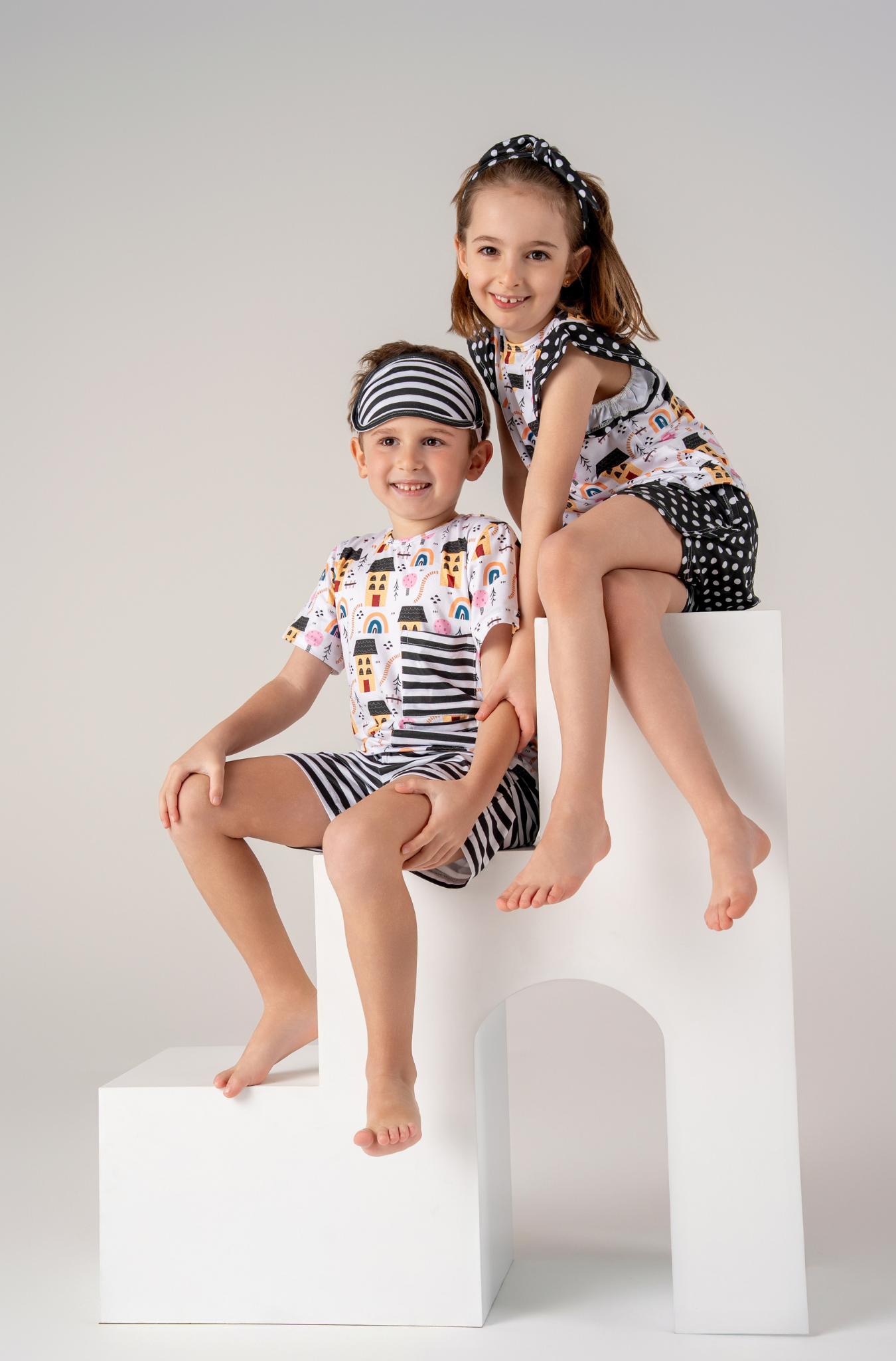 Conjunto Infantil Blusinha com Babado e Short Rua de Verão