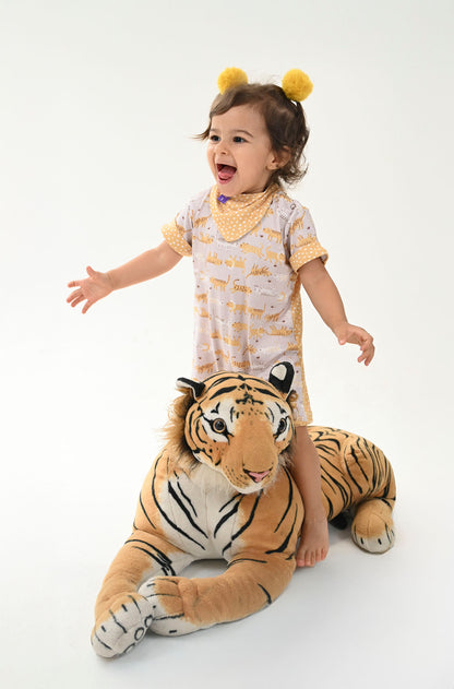 Tip Top Bebê Manga Curta Pequena Fera