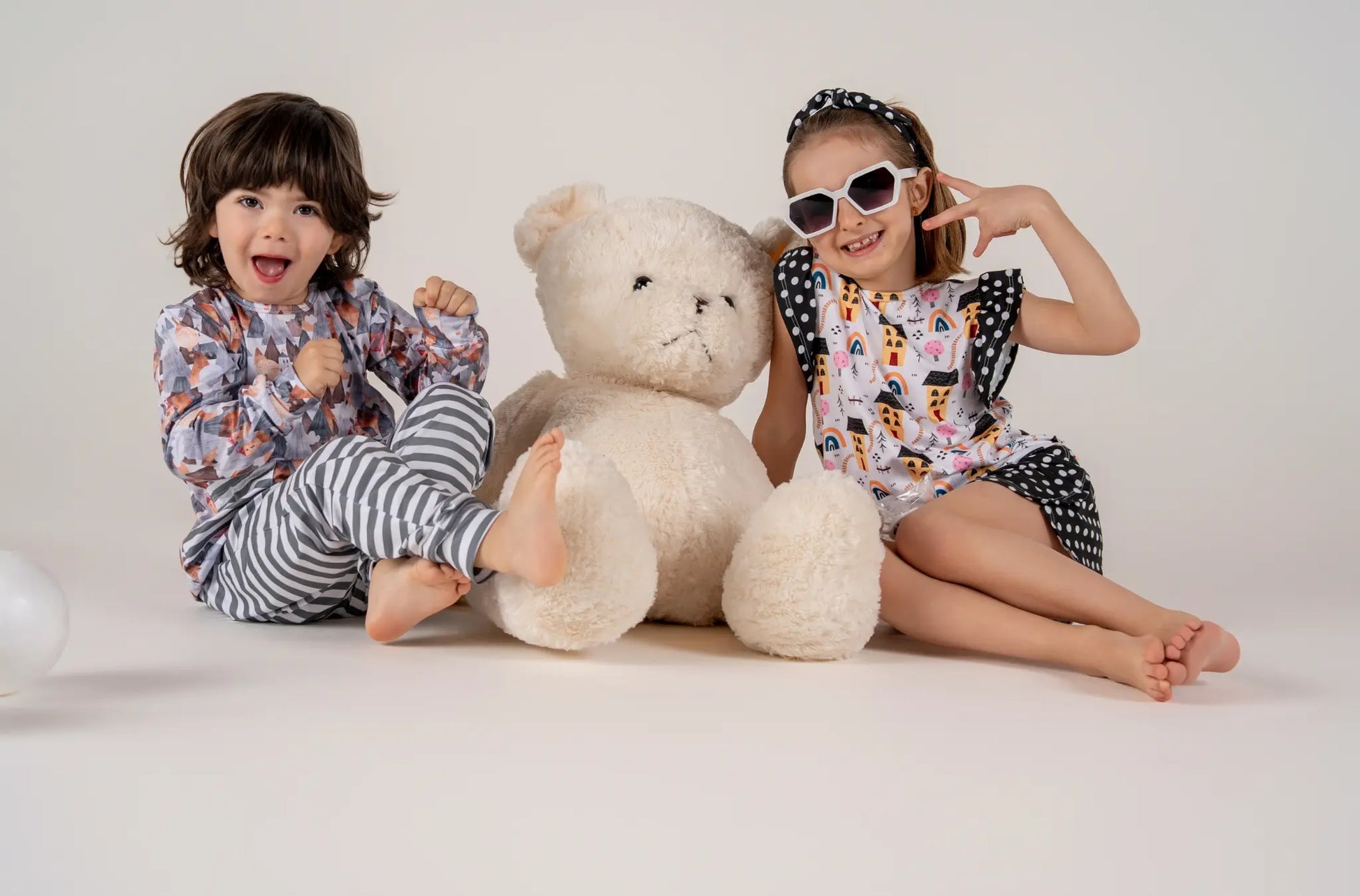 Conjunto Infantil Manga Longa e Calça Balões Sobre o Vale Voilá | Feitas para dormir, perfeitas para brincar