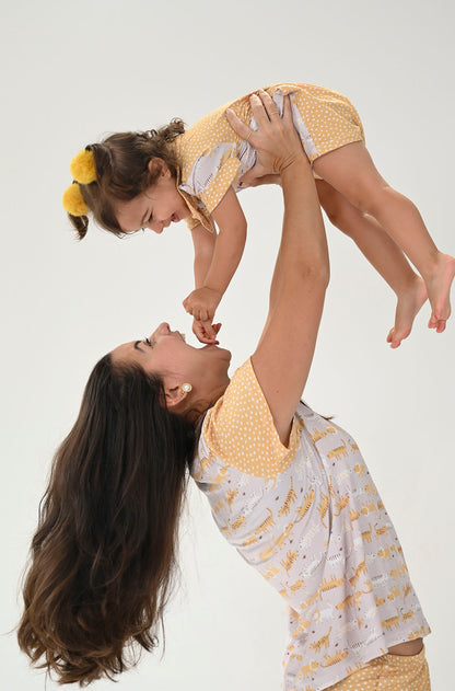 Tip Top Bebê Manga Curta Pequena Fera