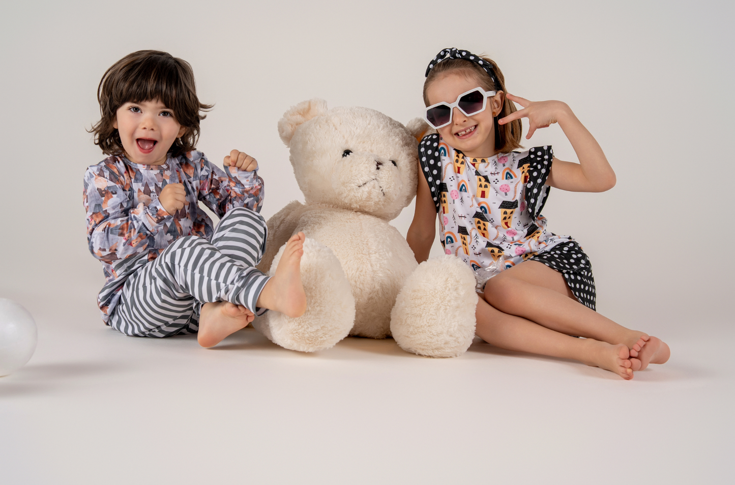 Conjunto Infantil Blusinha com Babado e Short Rua de Verão