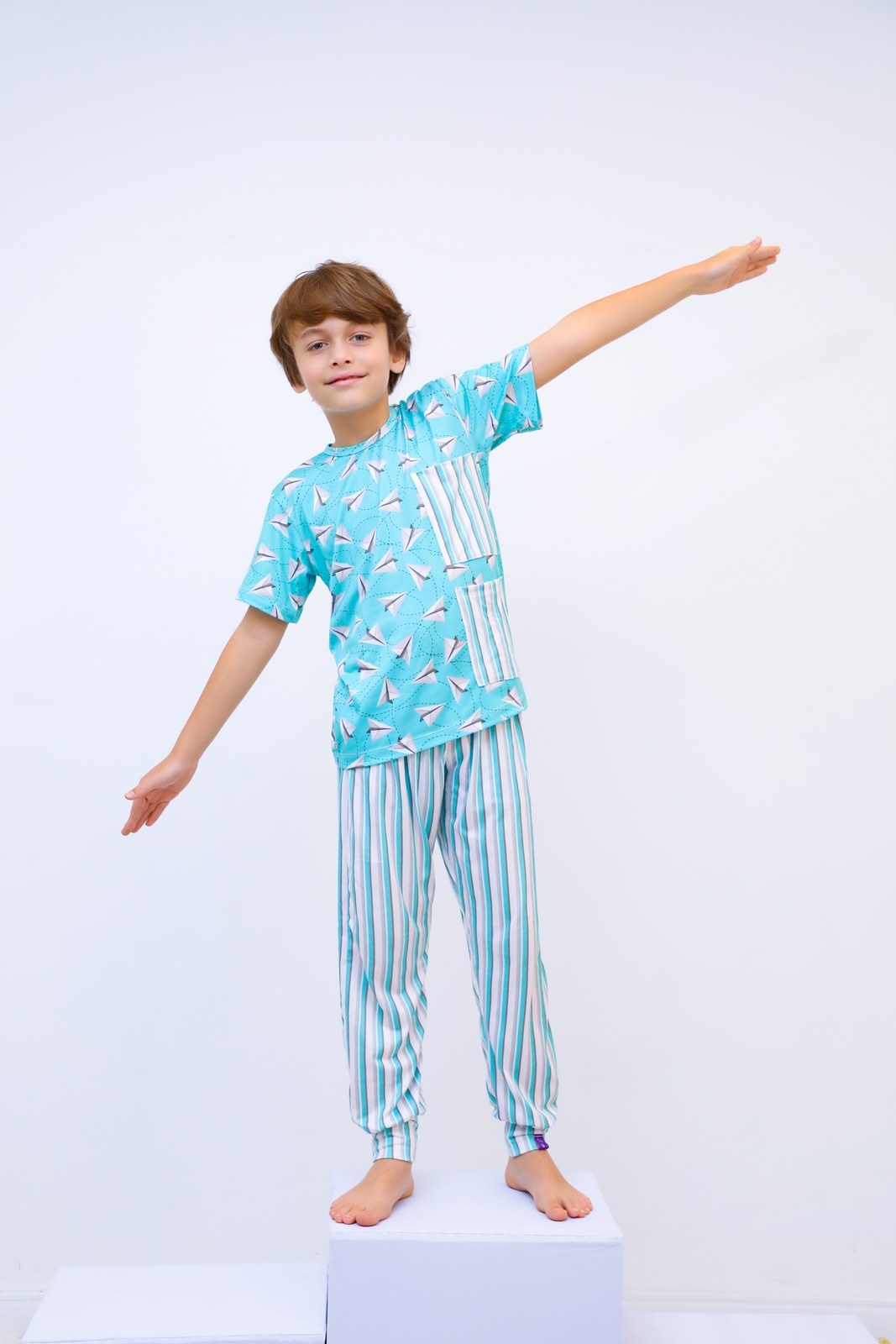 Conjunto Pijama Infantil Avião de Papel